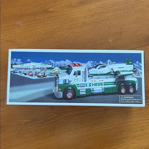 2014 Hess Truck with Space Cruiser & Scout Hess Toy Truck 50th Anniversary - Picture 6 of 9